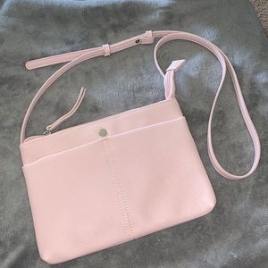 Light pink cross body purse